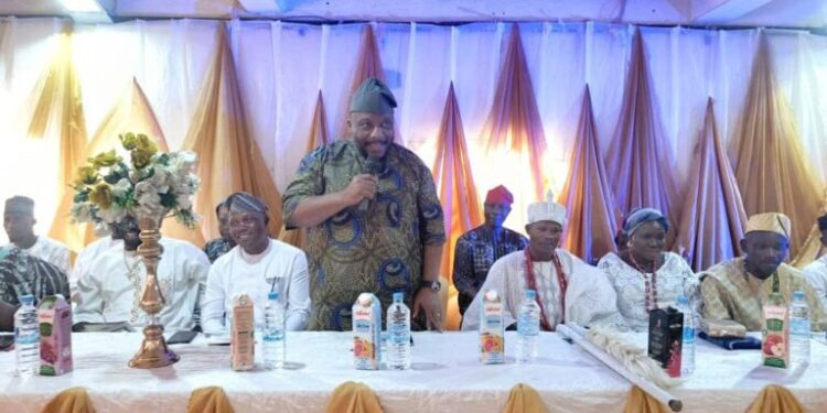 “Without You I Wouldn’t Have Been Elected,” Ibarapakan Says as He Donates N1M to Igangan Community