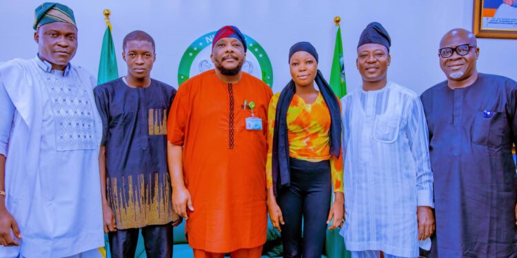 Newly Employed Fire Service Constituents Visit Ibarapakan, Express Appreciation for His Impressive Leadership